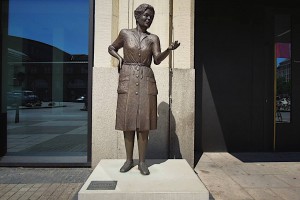 Heidi Kabel-Denkmal in der Totalen