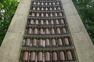 Urnen das Mahnmals für die Opfer von NS-Verfolgung