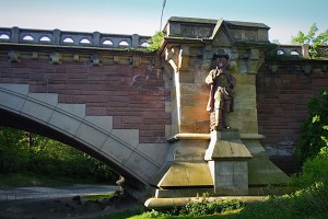 Berend Jacob Karpfanger-Denkmal an der Kersten-Miles-Brücke